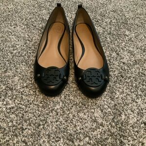 Tory Burch Reva Flat